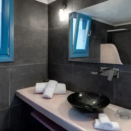 Hotel Desiterra And